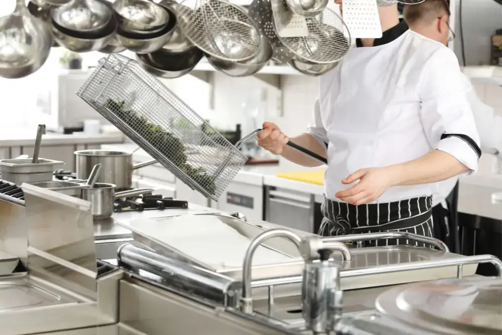 Chef and Fryer