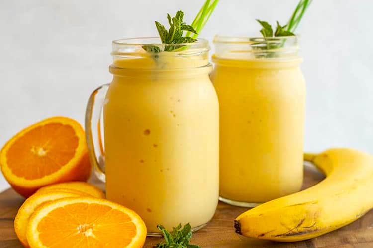 Heavy Duty Blender Smoothies